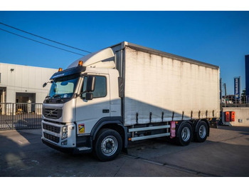 Камион со церада VOLVO FM 330