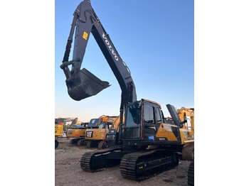 Лизинг на Volvo EC 210  Volvo EC 210: слика 1