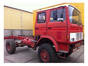 Камион влекач Renault 110-150 4x4 | DPX-5101: слика 1