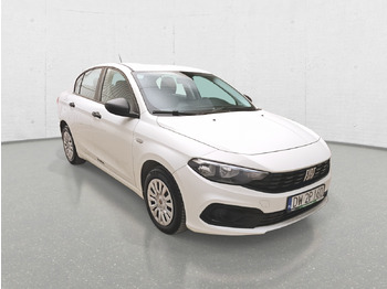 Автомобил FIAT