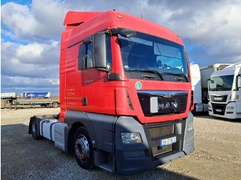 Камион влекач MAN TGX