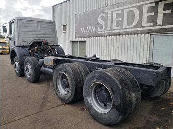 Камион со кабинска шасија Mercedes-Benz SK 3535 ,V8 Biturbo , 8x4 ,ZF Manual , Spring Suspension: слика 5