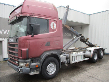 Камион со кука за подигање SCANIA R124