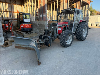 Трактор 1991 Massey Ferguson 372 4x4 FRONTHYDRAULIKK/SKJÆR: слика 2