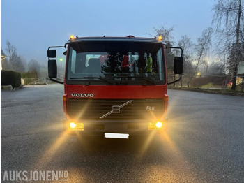 Лизинг на  2000 Volvo FL611 med kran og plan KUN 98.766km EU OK TIL 09.12.2026 2000 Volvo FL611 med kran og plan KUN 98.766km EU OK TIL 09.12.2026: слика 3