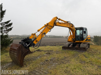 Багер JCB
