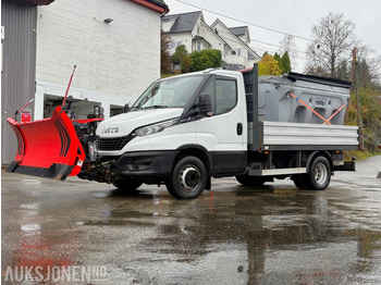 Камион со платформа IVECO Daily