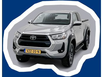 Пикап TOYOTA Hilux