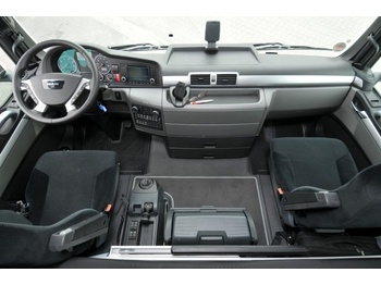 : фотографија на заглавието