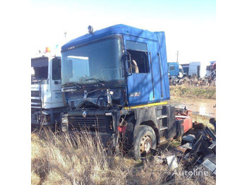 Камион влекач RENAULT Magnum