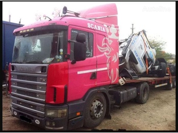 Камион влекач SCANIA 112