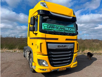 Камион влекач DAF XF 530 Twensteer 6x2/4. Hydr. system.: слика 3