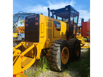 Порамнувач CAT 140H Grader: слика 2 Порамнувач CAT 140H Grader: слика 2