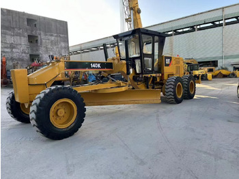 Порамнувач CATERPILLAR 140K