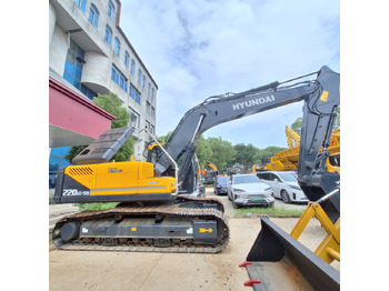 Багер гасеничар Hyundai 220LC-9S Excavator: слика 2