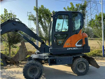 Багер гасеничар DOOSAN DX60