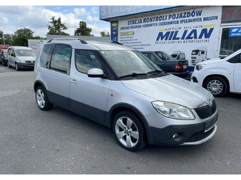 Автомобил Skoda Roomster I Roomster Scout 1.6-16V Klima 2012: слика 3