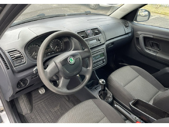 Автомобил Skoda Roomster I Roomster Scout 1.6-16V Klima 2012: слика 2