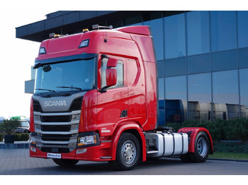 Камион влекач SCANIA R 450