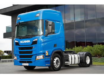 Камион влекач SCANIA R 450