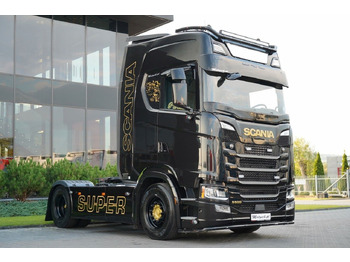 Камион влекач SCANIA S 500