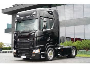 Камион влекач SCANIA S 500
