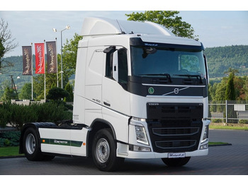 Камион влекач VOLVO FH 460