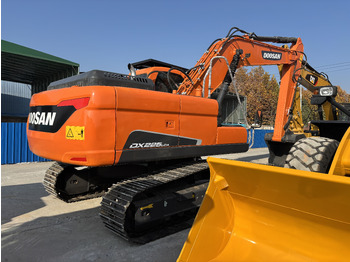 Багер гасеничар DOOSAN DX225LCA: слика 3