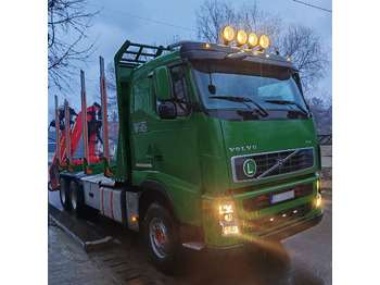 Камион за дрва VOLVO FH12