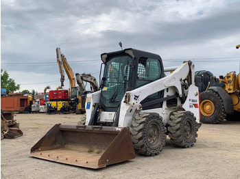 Компактен натоварувач BOBCAT