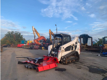 Компактен натоварувач BOBCAT T590