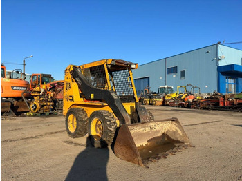 Компактен натоварувач JCB