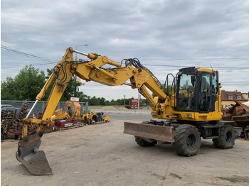 Багер на тркала KOMATSU PW118