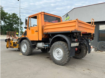 Комунално/ Специјално возило Mercedes-Benz Unimog 408/10: слика 3