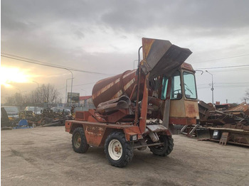 Камион миксер за бетон