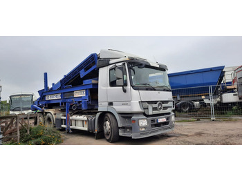 Камион со кука за подигање MERCEDES-BENZ