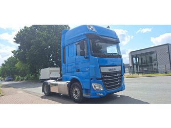 Камион влекач DAF XF 106 460
