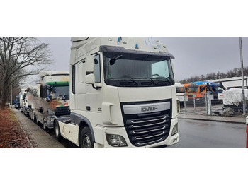 Камион влекач DAF XF 106 460