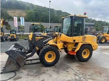 Натоварувач на тркала VOLVO L30G
