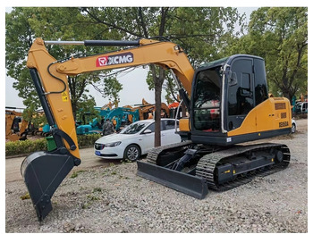 Мини багер XCMG XE85DA