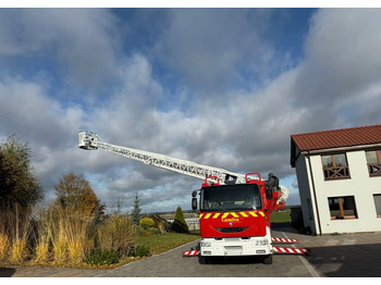 Противпожарен камион RENAULT Midlum 210