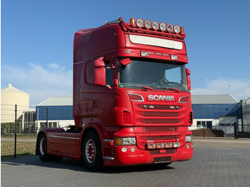 Камион влекач SCANIA R 560