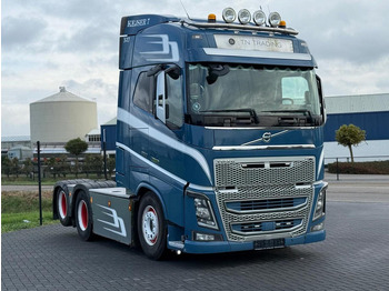 Камион влекач VOLVO FH16 650