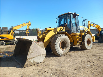Натоварувач CATERPILLAR 962H