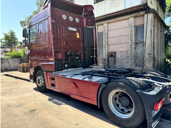 Камион влекач DAF XF 460: слика 4