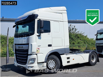 Камион влекач DAF XF 530