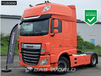 Камион влекач DAF XF 530
