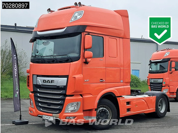 Камион влекач DAF XF 530