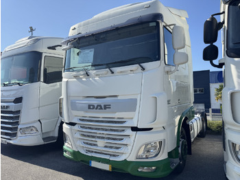 Камион влекач DAF XF 460