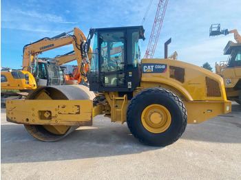 Ваљак Caterpillar CS64B NVT: слика 2